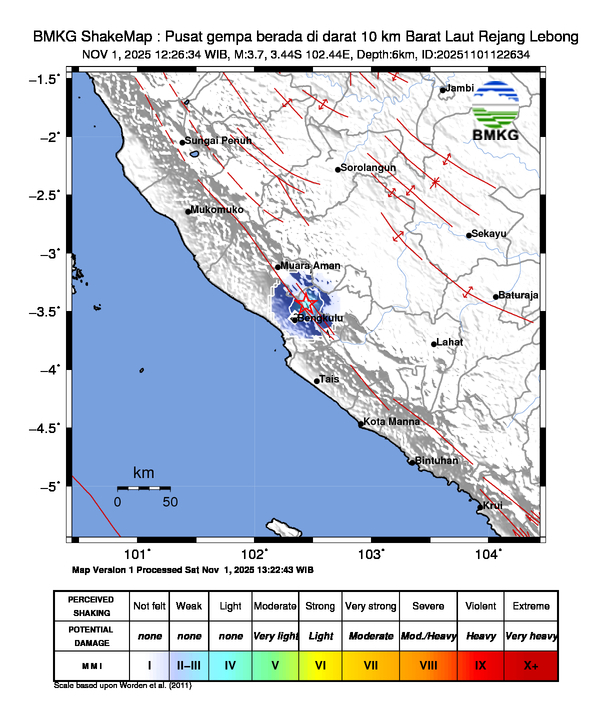 Loading earthquake map...