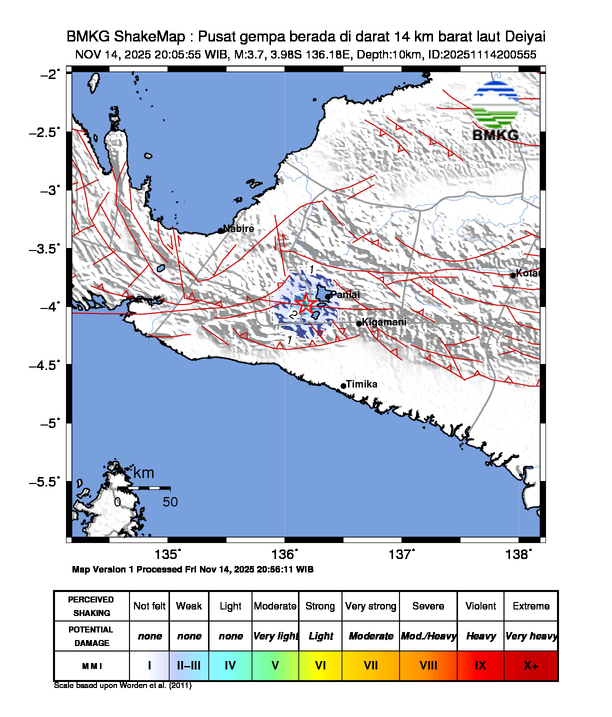 Loading earthquake map...