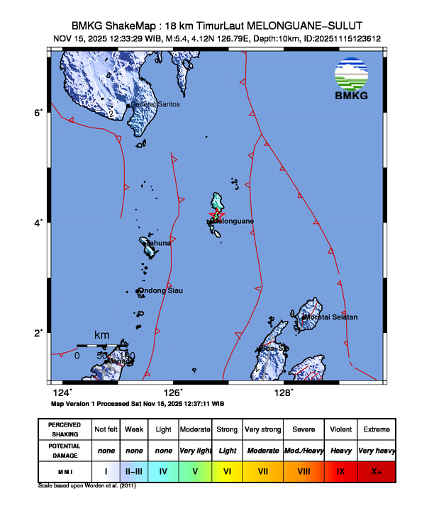 Loading earthquake map...