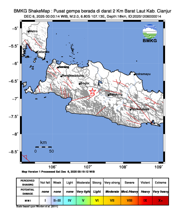 Loading earthquake map...